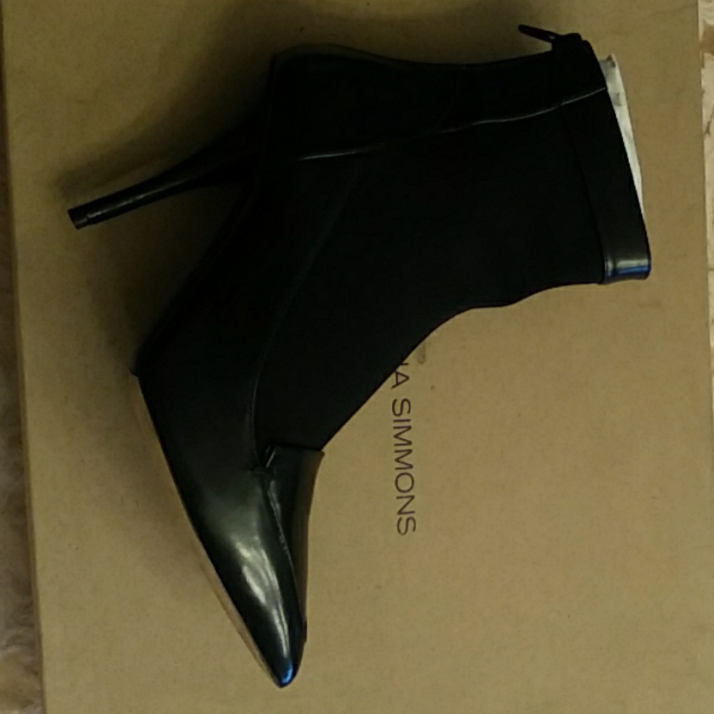 Tabitha Simmons Alana Bootie